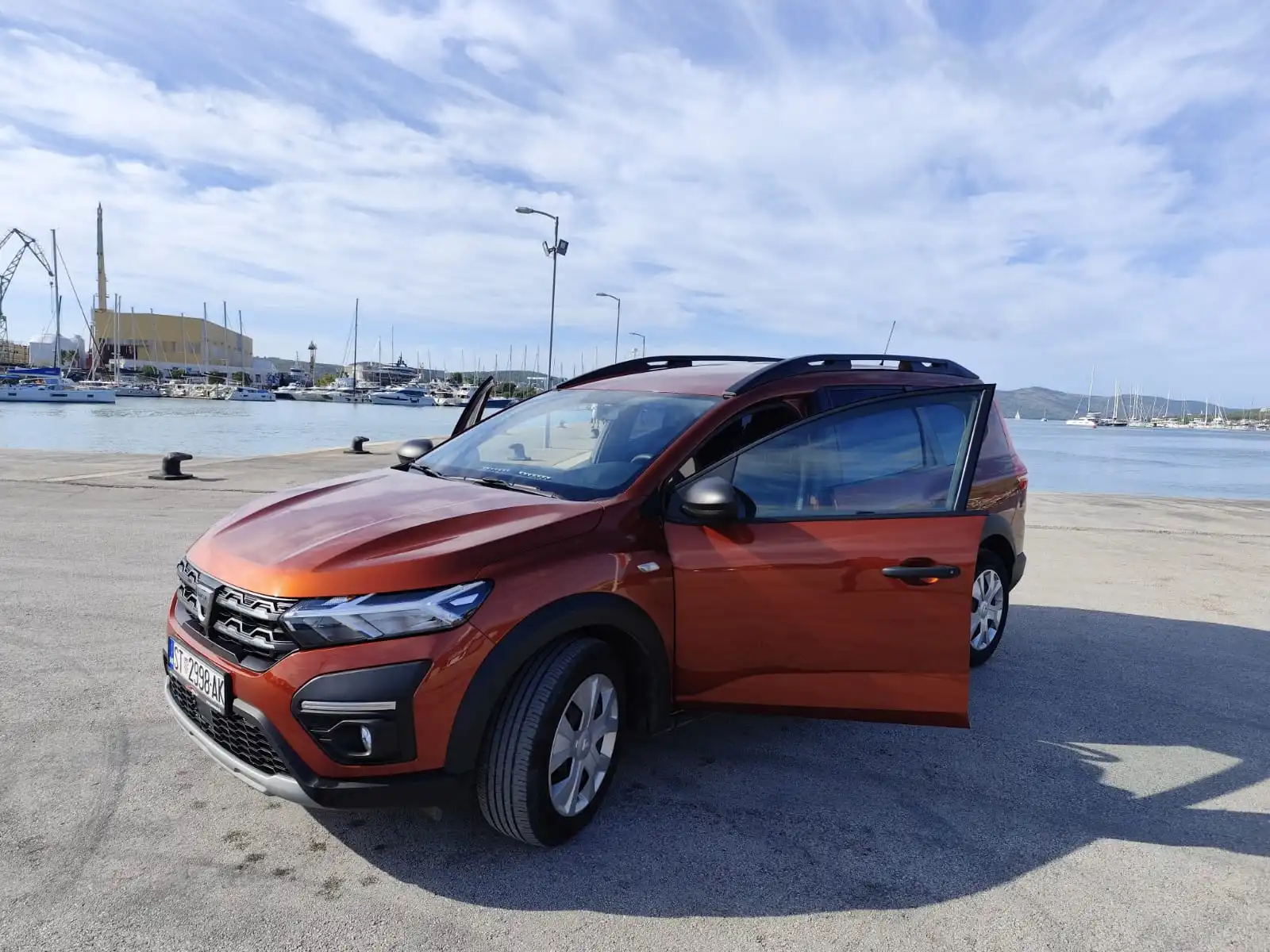 Eden Experience taxi ready near the Trogir coast